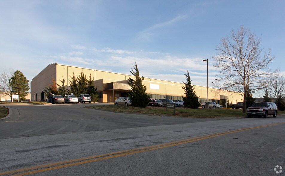 10707 N Pomona Ave, Kansas City, MO for sale - Primary Photo - Image 1 of 2