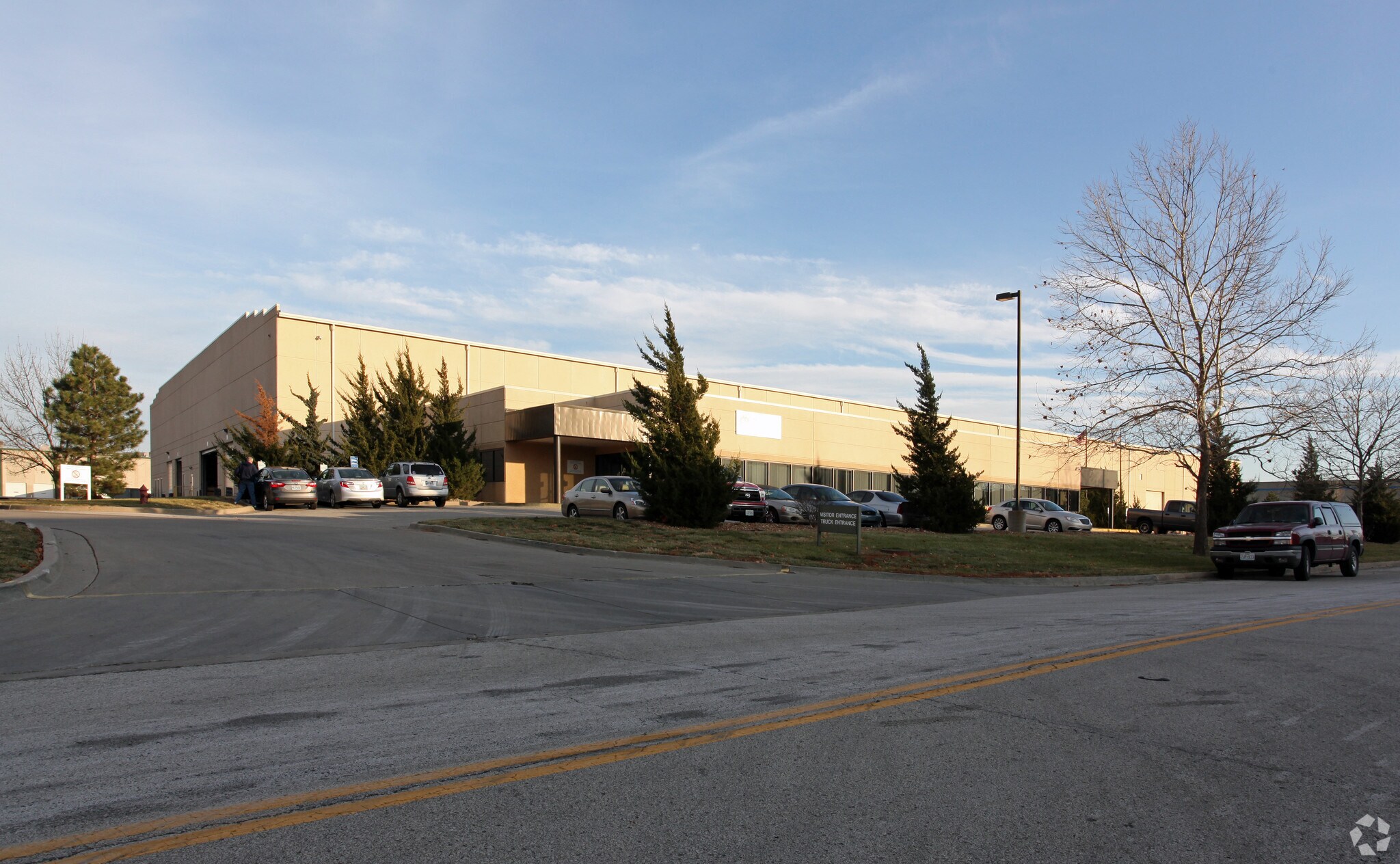 10707 N Pomona Ave, Kansas City, MO for sale Primary Photo- Image 1 of 3