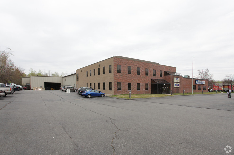 199 Moody Rd, Enfield, CT for lease - Building Photo - Image 2 of 5