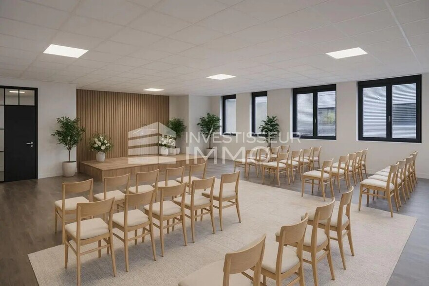 Bureau dans Boissy-Saint-Léger à louer - Photo intérieure - Image 1 de 7