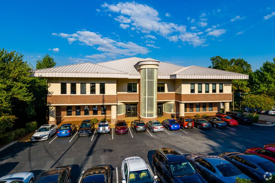 5505 Edmondson Pike, Nashville, TN à louer - Photo du bâtiment - Image 2 de 6