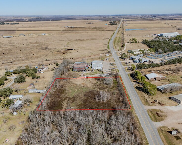 0 HWY 60 N Hwy, Bay City, TX à vendre - Aérien - Image 2 de 4