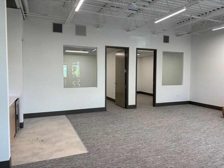 1500 SE 3rd Ct, Deerfield Beach, FL à louer - Photo intérieure - Image 3 de 21