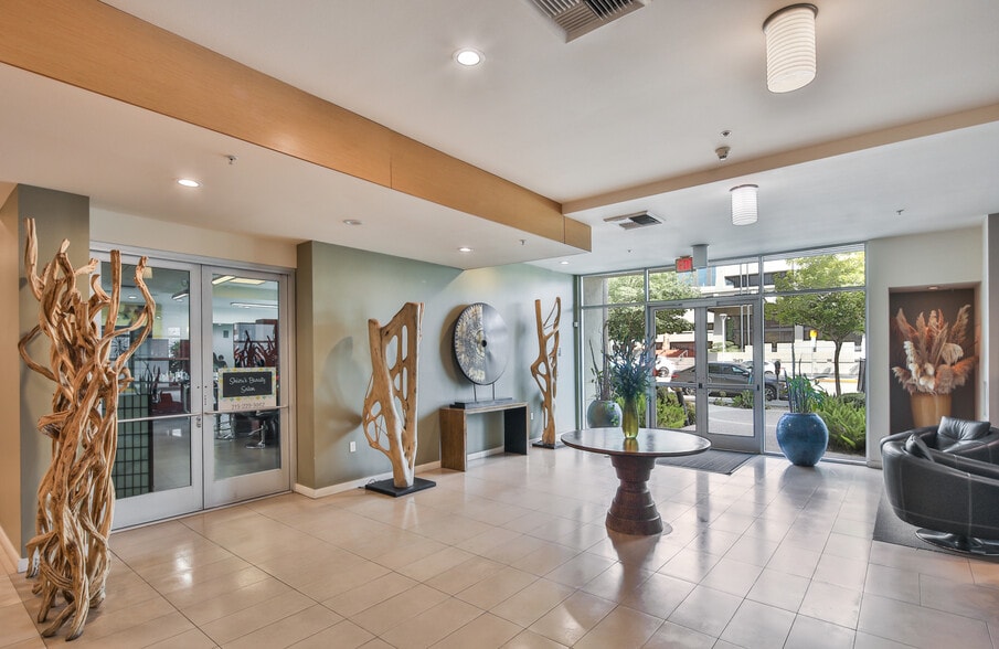 261-269 S San Pedro St, Los Angeles, CA for sale - Lobby - Image 2 of 16