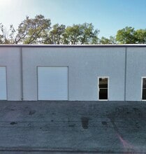 2402-2404 Blue Smoke Ct, Fort Worth, TX for lease Building Photo- Image 1 of 2