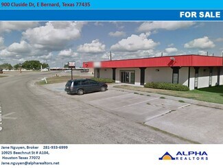 Plus de détails pour 900 Clubside Dr, East Bernard, TX - Commerce de détail à vendre