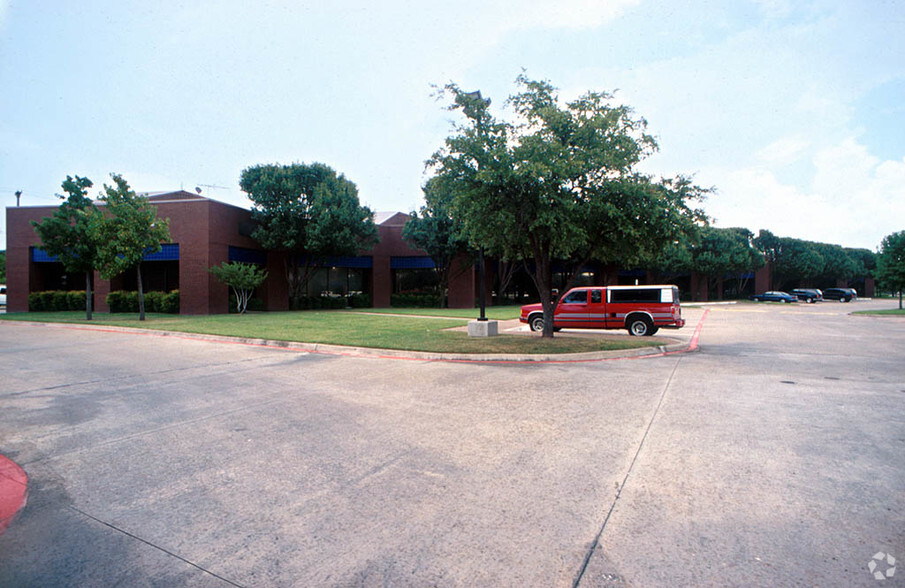 1100 Jupiter Rd, Plano, TX for lease - Building Photo - Image 2 of 18