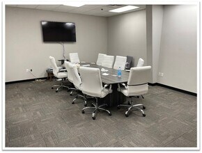 120 Kenyon Dr, Lakewood, NJ for lease Interior Photo- Image 2 of 8