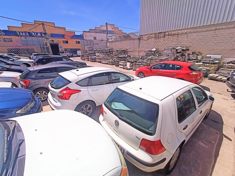 Industrial in Cáceres, Cáceres for sale - Building Photo - Image 2 of 15