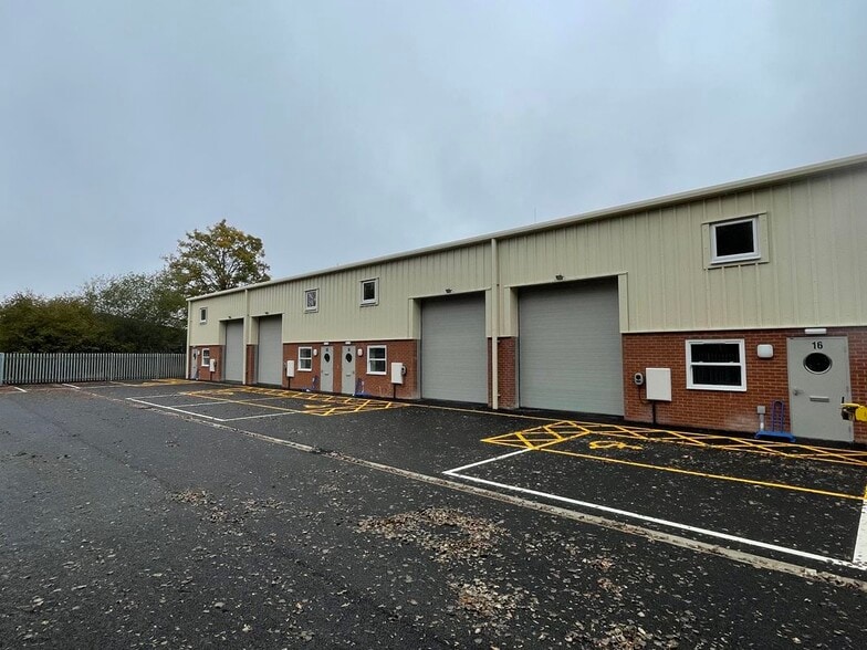 Lucas Close, Burwell for sale - Building Photo - Image 2 of 5