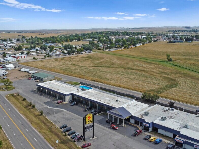 1020 E US Highway 14-16, Gillette, WY à vendre - Photo du bâtiment - Image 3 de 39