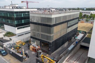 Plus de détails pour Calle Diego Marín Aguilera, 4, Leganés - Industriel à vendre