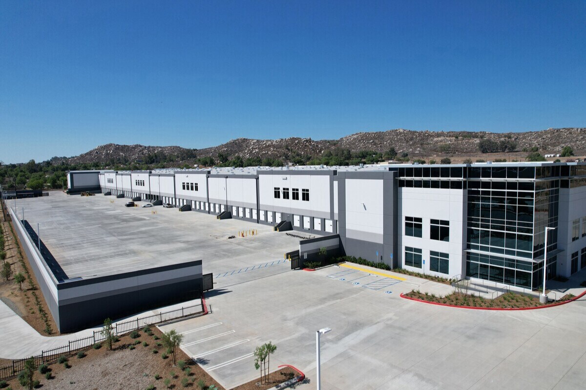 23784 Orange Ave, Perris, CA for lease Building Photo- Image 1 of 5