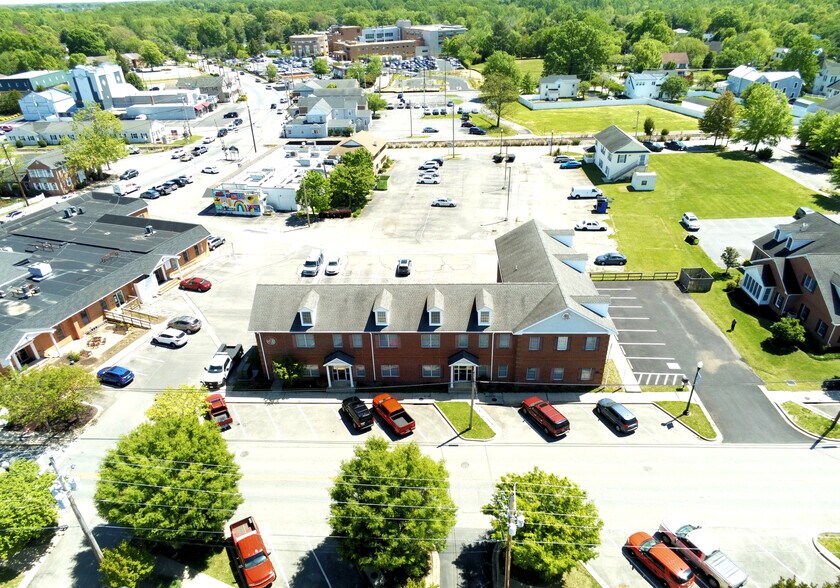 108 Lagrange Ave, La Plata, MD à vendre - Aérien - Image 3 de 36