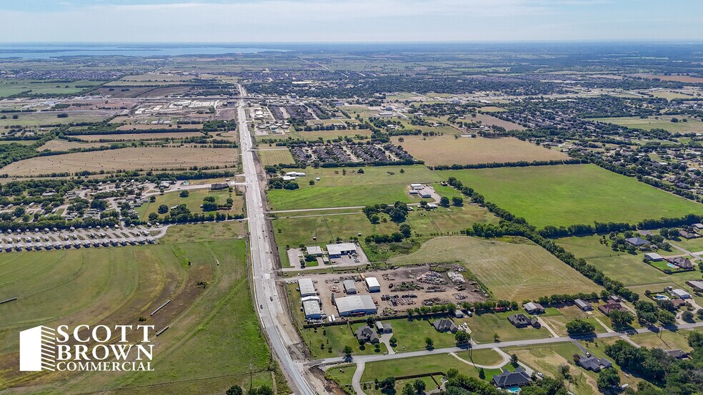 4063 FM 455 W, Sanger, TX à vendre - Photo du bâtiment - Image 2 de 6