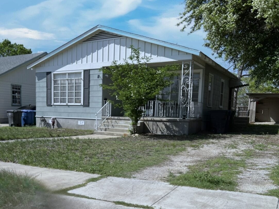 1927 Schley Ave, San Antonio, TX for sale Primary Photo- Image 1 of 2