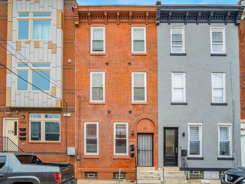1912 Ingersoll St, Philadelphia, PA à vendre - Photo principale - Image 1 de 24