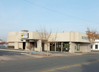 More details for 255 E King St, Tulare, CA - Retail for Sale
