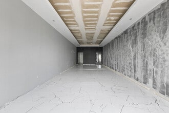 3132 College Dr, Baton Rouge, LA for lease Interior Photo- Image 1 of 6