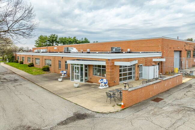 Plus de détails pour 150 Gamma Dr, Pittsburgh, PA - Local d'activités à louer