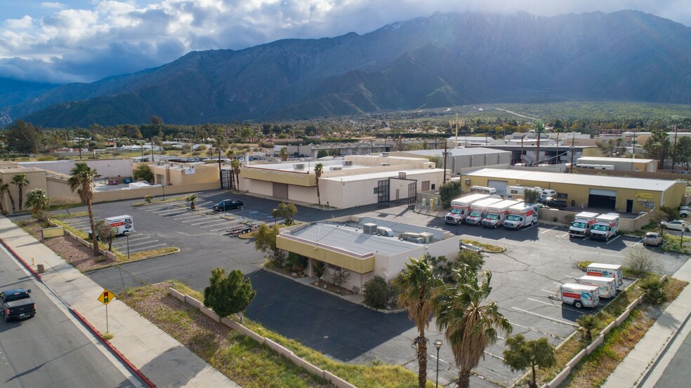 3455 N Indian Canyon Dr, Palm Springs, CA à vendre - Photo du bâtiment - Image 1 de 1