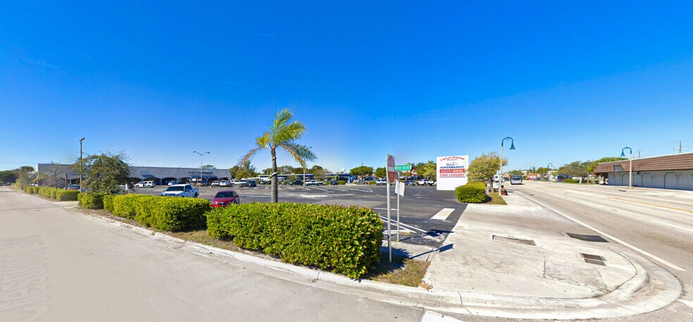 1339 N Dixie Hwy, Lake Worth, FL à louer - Photo du bâtiment - Image 2 de 4