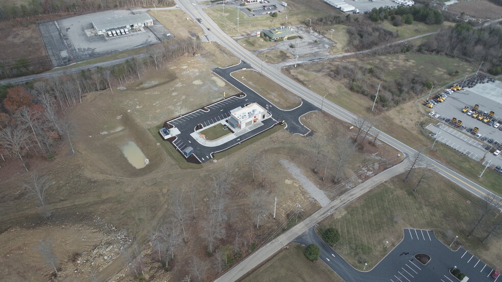 7101 Strawberry Plains Pike, Knoxville, TN for lease - Aerial - Image 1 of 6