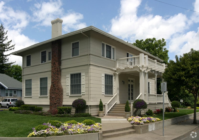 703 Jefferson St, Napa, CA for lease - Building Photo - Image 3 of 13