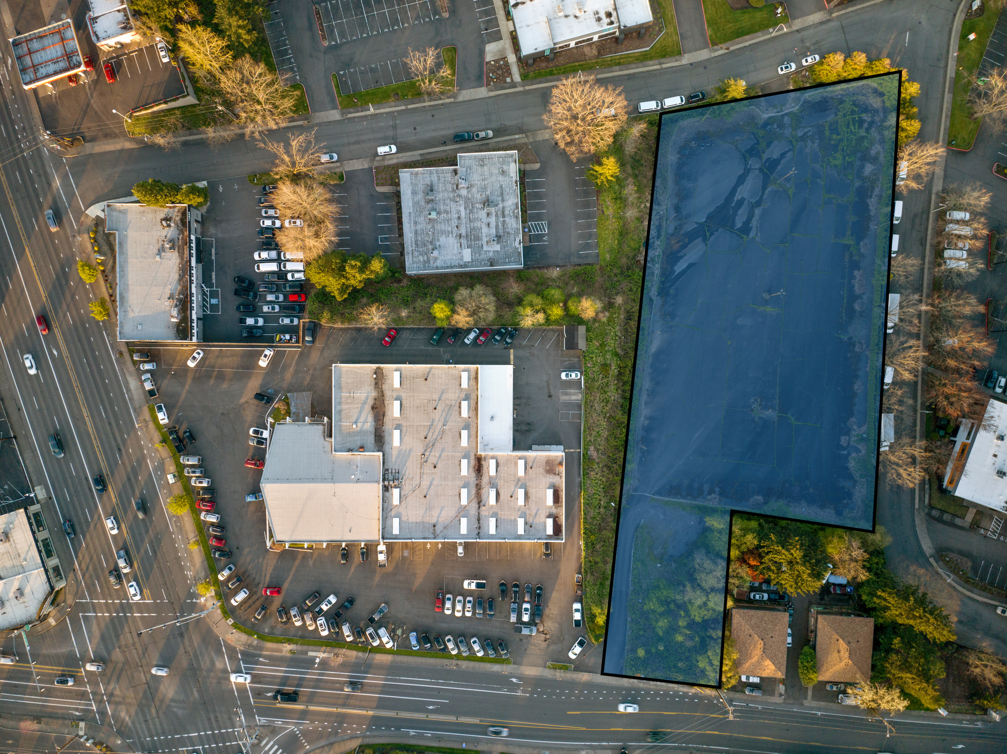 SW Pacific Hwy, Tigard, OR for sale Building Photo- Image 1 of 4