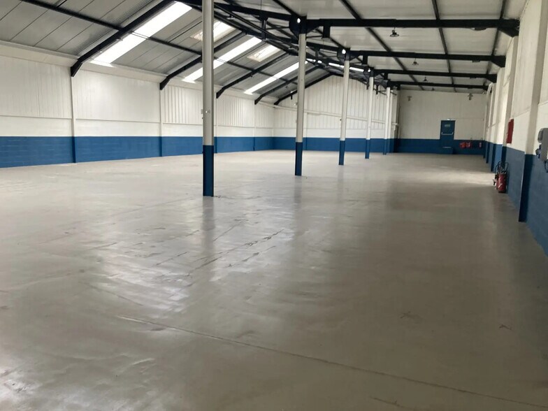 Flex dans Lille à louer - Photo du bâtiment - Image 2 de 7