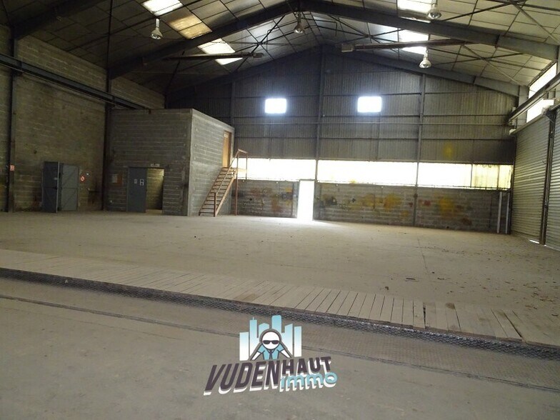 Flex in Portet-sur-Garonne for lease - Interior Photo - Image 2 of 9