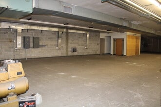 1725-1749 Rostraver Rd, Belle Vernon, PA for lease Interior Photo- Image 2 of 13