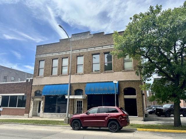 145-151 S Indiana Ave, Kankakee, IL for sale - Building Photo - Image 1 of 1