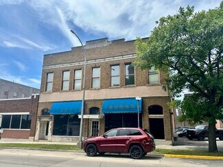 More details for 145-151 S Indiana Ave, Kankakee, IL - Office for Sale