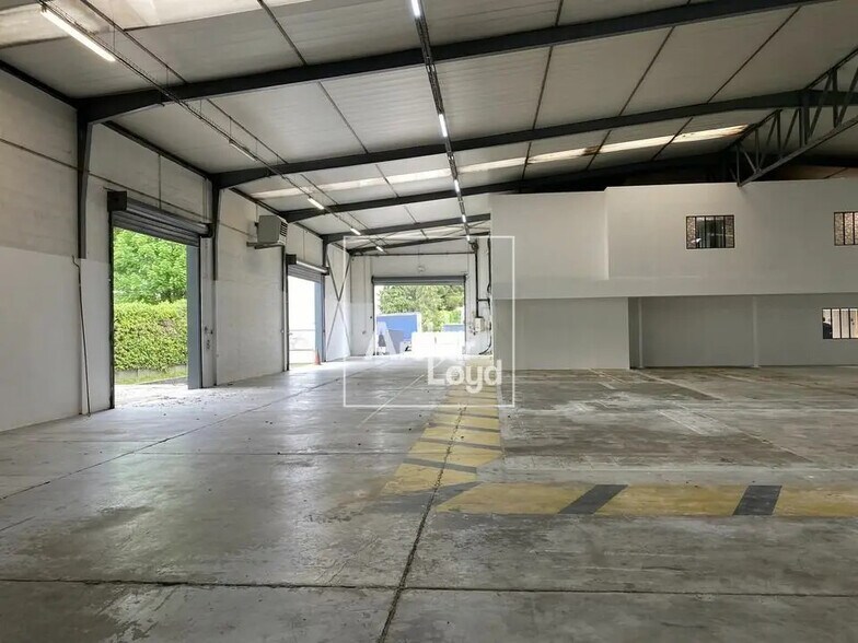 Local d'activités dans Morangis à vendre - Photo intérieure - Image 3 de 12