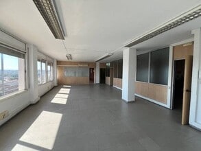 Bureau dans Barberà del Vallès, Barcelona à louer Photo intérieure- Image 2 de 8