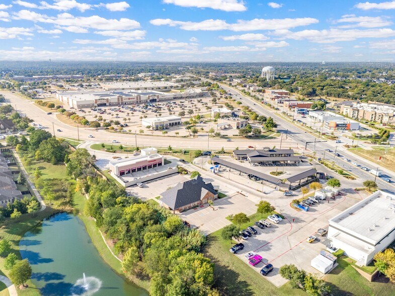 8624 Davis Blvd, North Richland Hills, TX à vendre - Aérien - Image 3 de 5