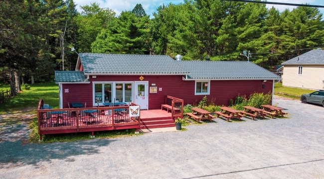 More details for 1931 Rue Principale, Duhamel, QC - Retail for Sale