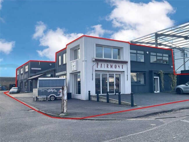 More details for 18 Tallon Rd, Brentwood - Retail for Lease