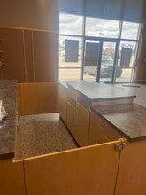 179 Leva Ave, Red Deer, AB for lease Interior Photo- Image 2 of 15