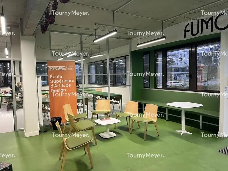 Bureau dans Bordeaux à louer - Photo du bâtiment - Image 3 de 10