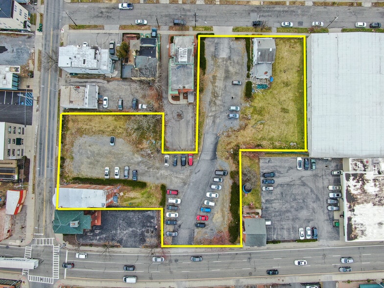 50 Academy St, Poughkeepsie, NY à vendre - Photo du bâtiment - Image 3 de 5