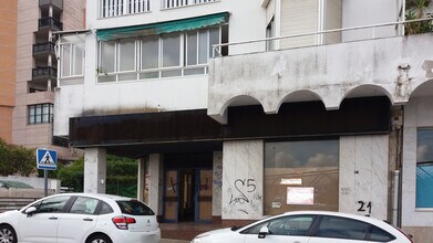 Retail in Cáceres, Cáceres for lease Interior Photo- Image 1 of 6