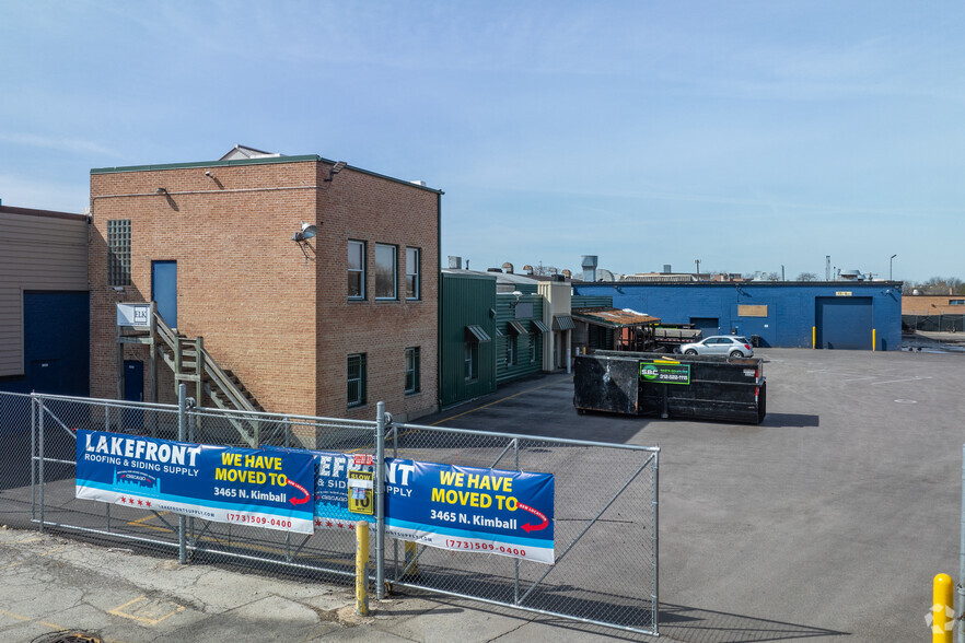 2950 N Western Ave, Chicago, IL for lease - Building Photo - Image 2 of 24