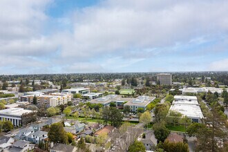601 California Ave, Palo Alto, CA - AÉRIEN Vue de la carte