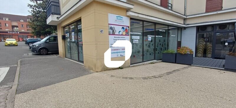 Retail in Ecquevilly for sale - Building Photo - Image 1 of 7