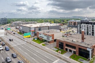 4240 Ch de la Côte-de-Liesse, Mt Royal, QC - AERIAL  map view