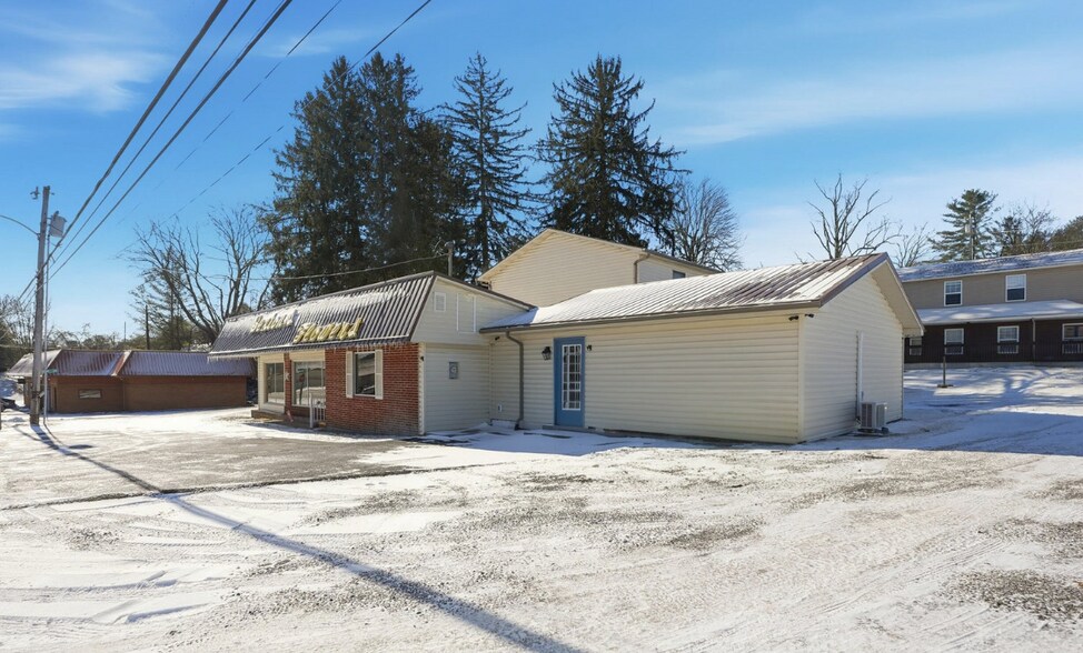 528 W Main St, Wise, VA à vendre - Photo du bâtiment - Image 2 de 50