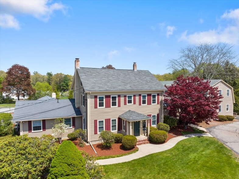 693 E Central St, Franklin, MA for sale - Building Photo - Image 1 of 33