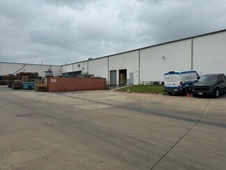 More details for 400 S Heatherwilde Blvd, Pflugerville, TX - Industrial for Sale